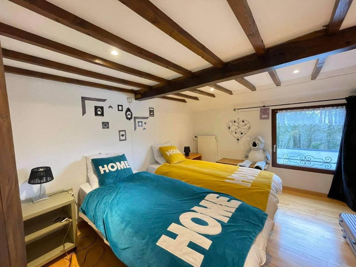 Lesse En Ciel Vous Accueille Avec Plaisir . Villa Houyet Kültér fotó