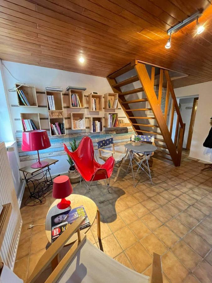 Lesse En Ciel Vous Accueille Avec Plaisir . Villa Houyet Kültér fotó